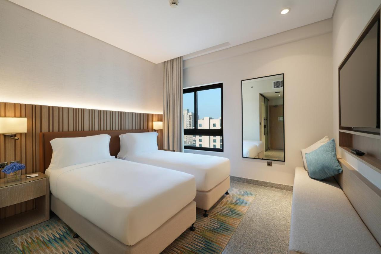 Готель Arabian Park Dubai, An Edge By Rotana